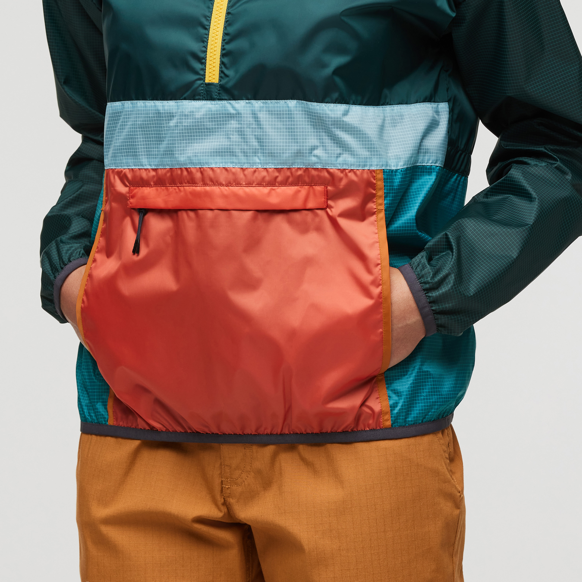 Teca Half-Zip Windbreaker - Women's - Image 22