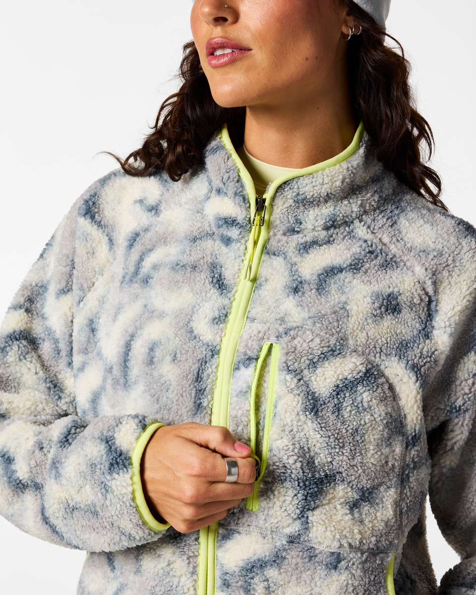 Amigazo Fleece Jacket - Women's - Image 11
